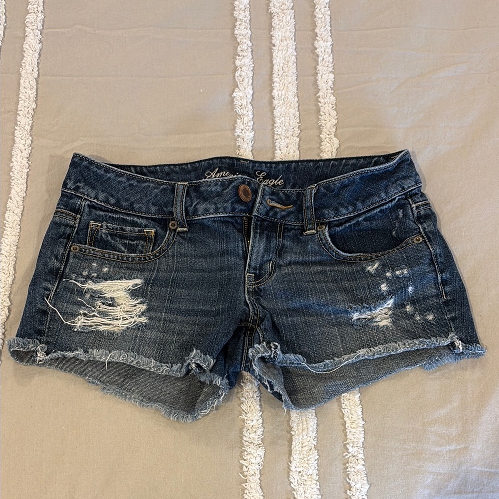 American Eagle Outfitters Women's Blue Denim Shorts